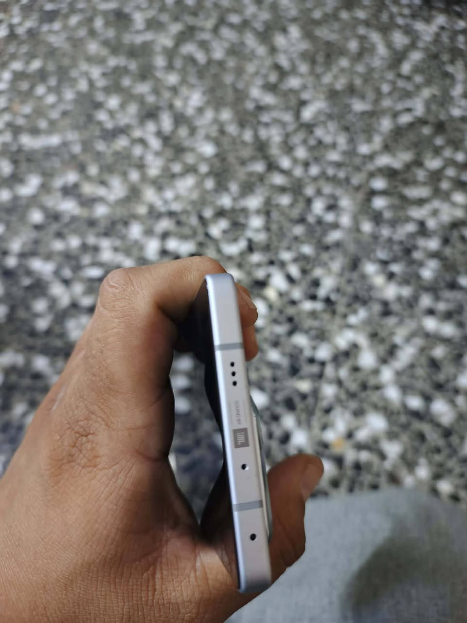 سلام عليكم انفنكس نوت 50 برو للبيع جهاز اخو جديد قبل 
شهر ونص اخذته ملحقاته كامله شاحن 90 واط والماكسيف 30 واط نظيف كلش جهاز ذاكره 
مالته 256 ورام 12+12 يعني 24 بطاريته 100 ولا داخل تصليح ابد ولا بي اي عطل مكفول من كلشي
عنوان الدوره ابو دشير  واذا تريد توصيل اني حاضر هم السعر 285 وبي مجال 
***********
*********** واتساب الاسيا فقط
