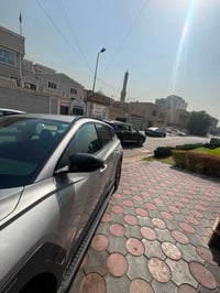 توسان 2023 للبيع او مراوس XRT فول مواصفات عده الفتحه شاشه چبيره لمس  ك...