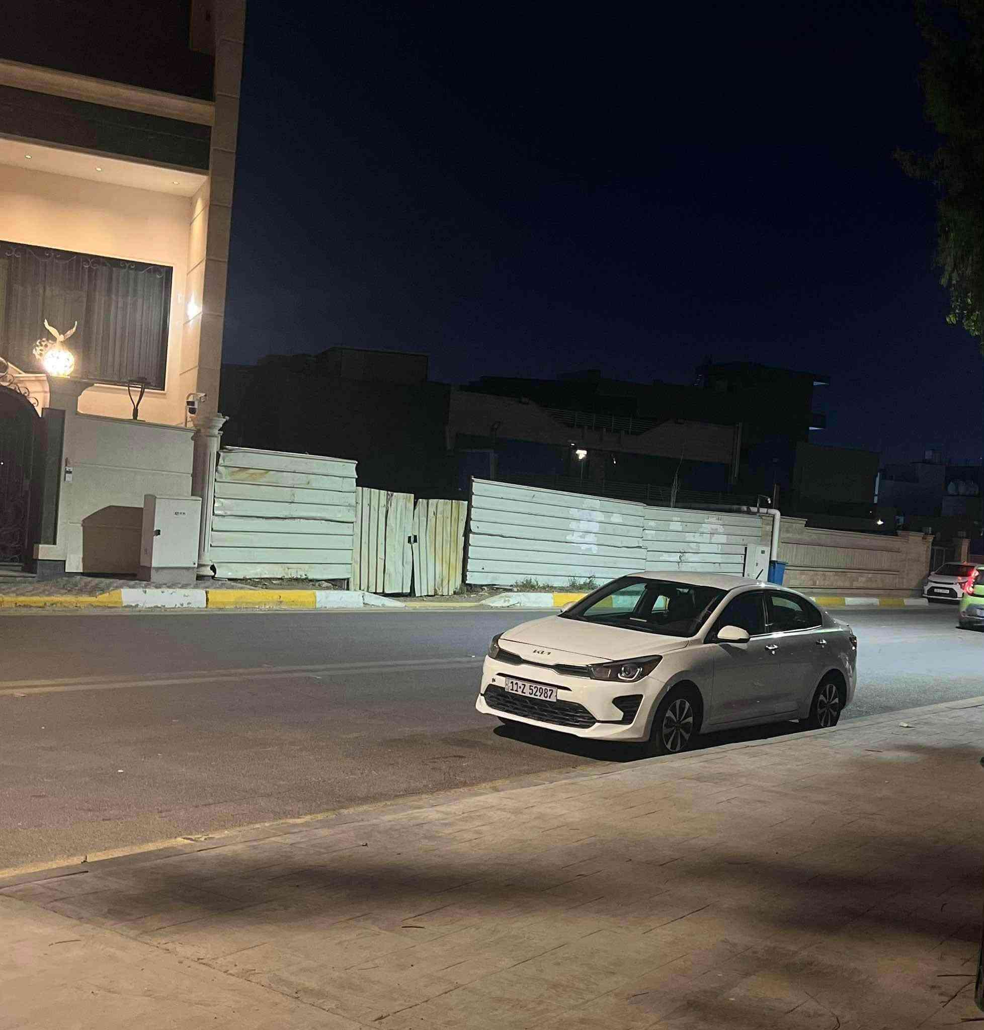 ما شاء الله 23s
1600دوش سبورت 
كامل مواصفات 
السعر 122 قفل بغداد الحرية
فول اقتصاد هاي استهلاكها من بغداد للقيارة ( الموصل )
***********
