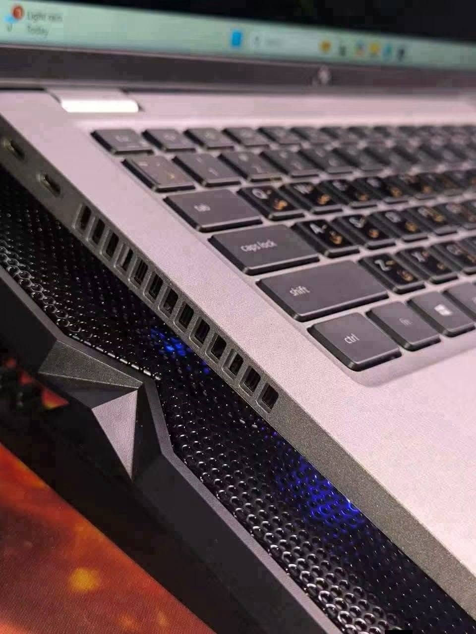 لابتوب Dell Latitude 5420

🔥 قوة الجيل الحادي عشر بسعر مميز! 🔥

💻 المواصفات:
🔹 المعالج: Core i5 الجيل الحادي عشر
🔹 الرام: 8GB DDR4 قابلة للتطوير
🔹 التخزين: 256GB SSD قابل للتطوير
🔹 الشاشة: 14 إنش
🔹 كرت الشاشة: Intel Iris Xe Graphics 4GB

🎁 الهدايا:
✔️ ماوس
✔️ حقيبة لابتوب
✔️ Mouse Pad
✔️ الشاحن الأصلي

💰 السعر: 360,000 دينار فقط

📍 العنوان: بغداد – الأمين الثانية

🚚 التوصيل متوفر إلى جميع المحافظات
🔍 فحص كامل قبل الاستلام

✨ مناسب للدراسة، البرمجة، الأعمال المكتبية، التصفح، والمونتاج 

📱 واتساب: ***********
