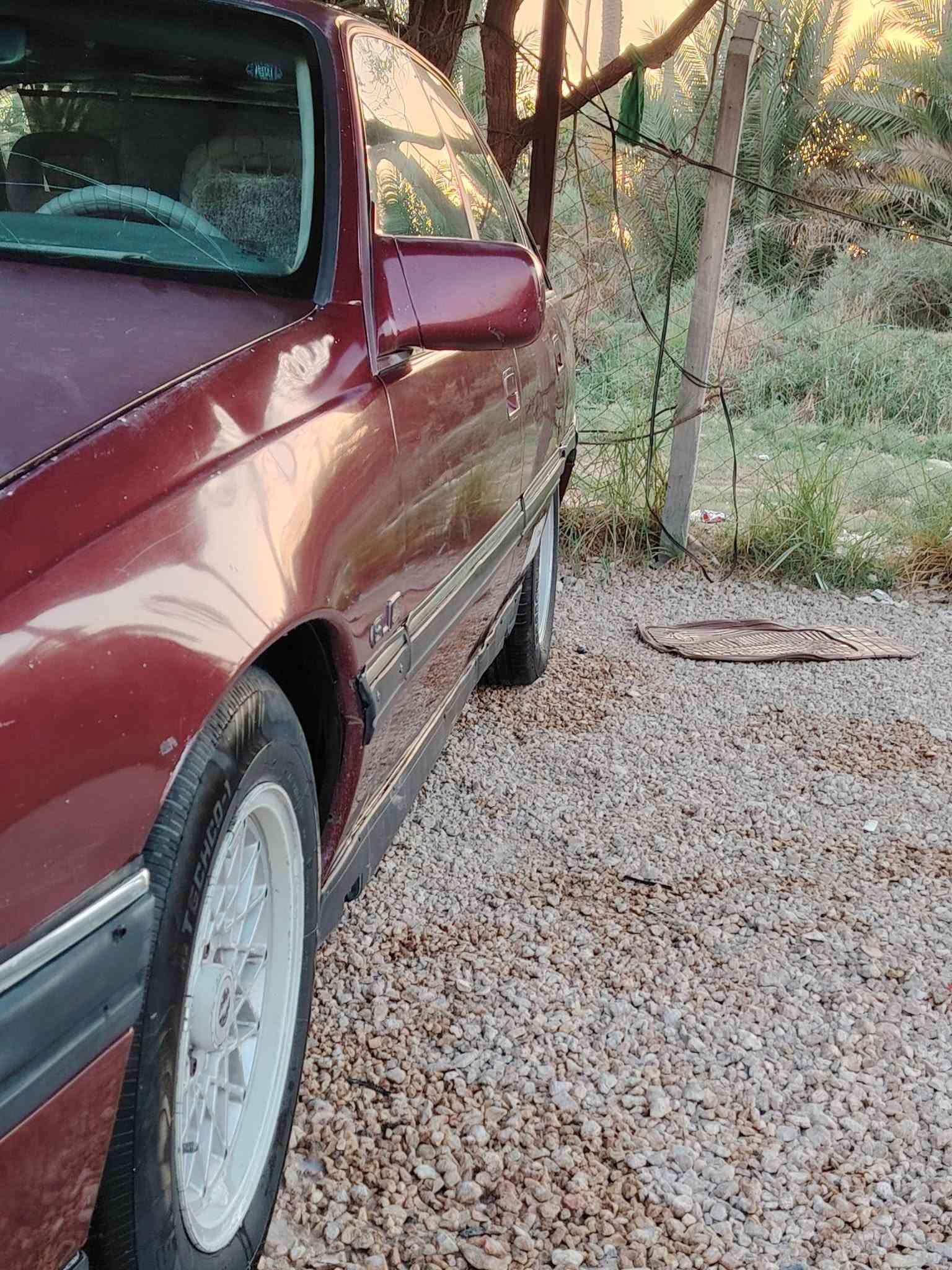 السلام عليكم اوميكا ٩١كيرعادي رقم بغداد بأسمي سنوية ٣١ مكينة وكير حدادية بالباكيت أوربي٢٠٠٠ تخم تايرجديد السعر ٣٢ وبيهة مجال الشراي يتصل ***********مكان الديوانية
