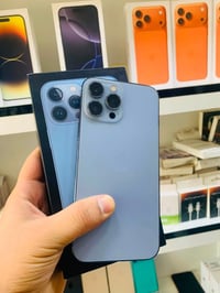 للبيع iphone13 pro max  ذاكره 256 بطاريه 80% نموذج M  نضافه 90%لون بحر...