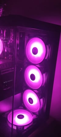 كيس فقط • كيس اسطوري • RX580 8GB