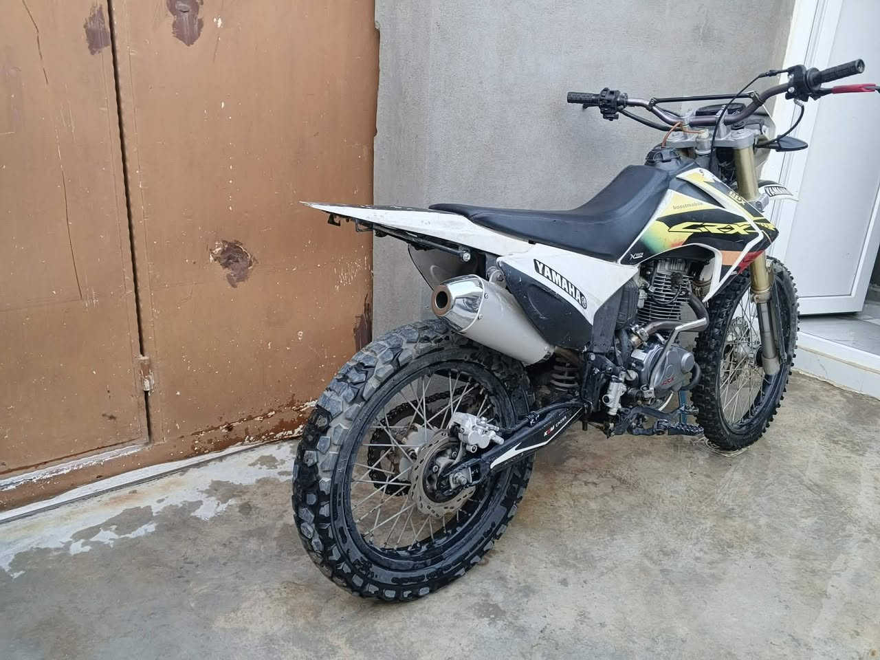 سلام علیكم دراجة قفاز CRX 122 مودیل 2023 للبیع دراجة خیر من الله مکینە 250cc بدون نقوصات كامل مكمل بدون تبخیر شلعة فول دراجە سعرە 825 الف وبي مجال شراي یتصل علی رقم فقط غیر موجودین علی فیس 

عنوان: قرب ملعب هاوکاری 
رقم: ***********
