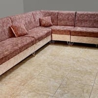 ديوان • عشر مقاعد • للبيع