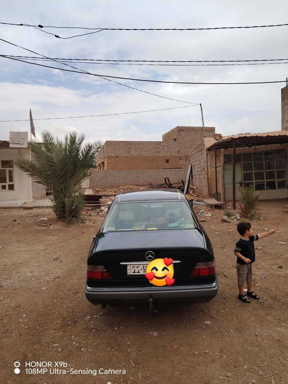 مرسيدس دب • موديل ١٩٩٢ • رقم بغداد