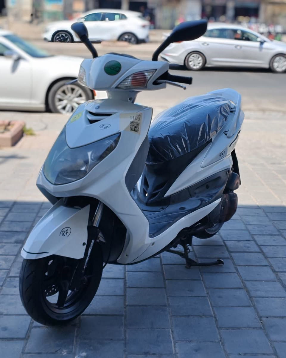 سلام عليكم.... مكلف بلنشر
دراجة سكنس(فحل )  🛵 للبيع
دراجة شلعه معدل كهربائيات كلهه شغاله 
دراجة جديده  بلادية
أي نقص مابيهة
جيب فيتر وتعال افحص
العنوان بغداد مدينه الصدر قرب مطعم ليمونه الاستفسار الاتصال على الرقم 📞 ***********
