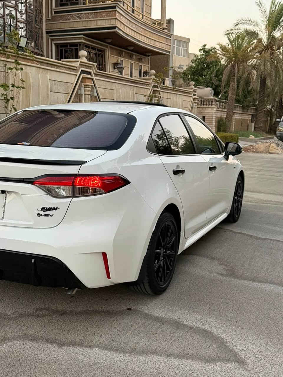 كورلا اس • بلاك ادشن • ٥ كاميرات
