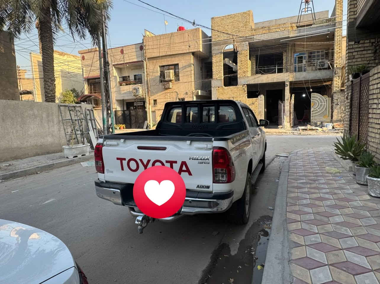 سلام عليكم تيوتيا هايلوكس موديل 2018 فور ويل رقم بغداد سياره كفاله عامه بسمي تحويل ثاني يوم داخل احمر مكانه بل تاجي اتصال***********
