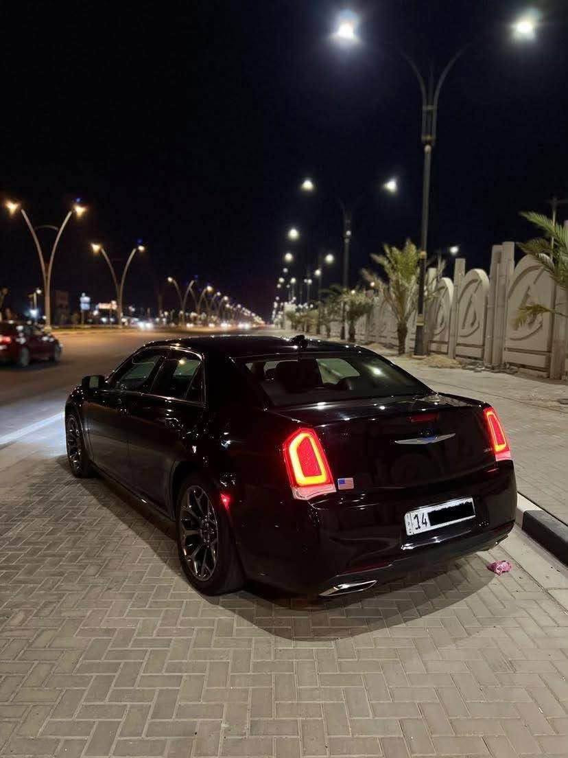 السلام عليكم 
للبيع اوباما 2019 اصل
رقم بصره تحويل ثاني يوم
مواصفات نص فول 
السعر 220 وبيها مجال
للاستفسار 
*********** البصرة, العراق

نص مكتوب في الصور:
- 36780411
