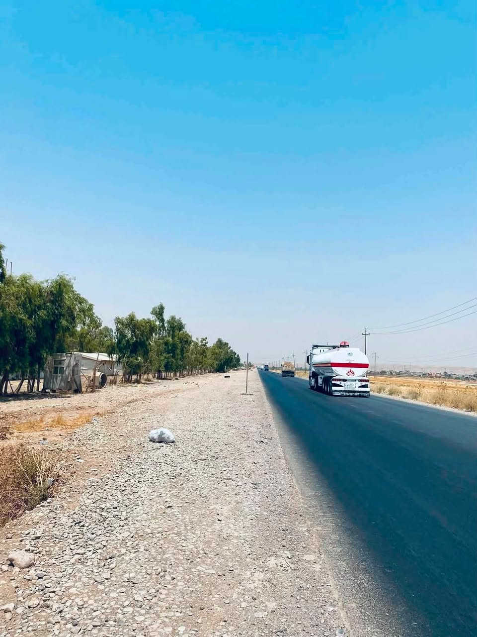 مجمع أراضي للمزارع في طوزخورماتو 

مساحة القطع : 2,200 متر مربع

طابو زراعي سند 25 أصولي

السعر : 20 مليون وبي مجال

الموقع : الطوز - مقابل سيطرة طوز ينكجة خلف الملعب الاولمبي قريب على شارع الحولي

للتواصل : ***********-*********** 📞

📍عنوان المكتب : الشارع العام مقابل مكتب النائب مهدي تقي آمرلي

#طوز #طوزخورماتو #عقارات #عقار
