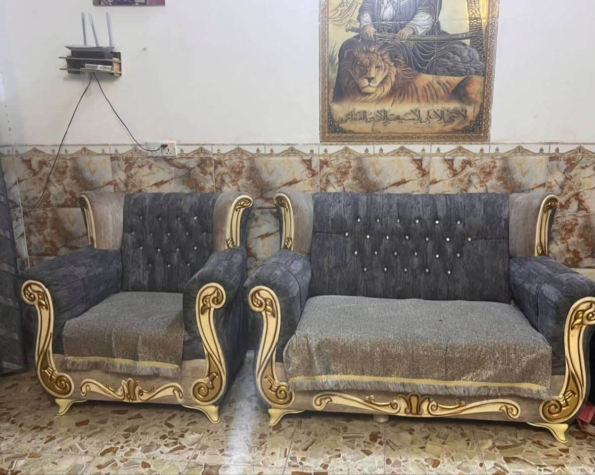 تخم للبيع نظيف سعرة 450 للتواصل علواتساب ***********
