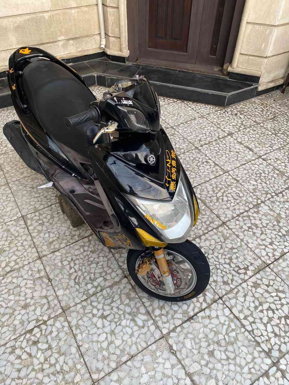 سكنس • ياباني • برمبو