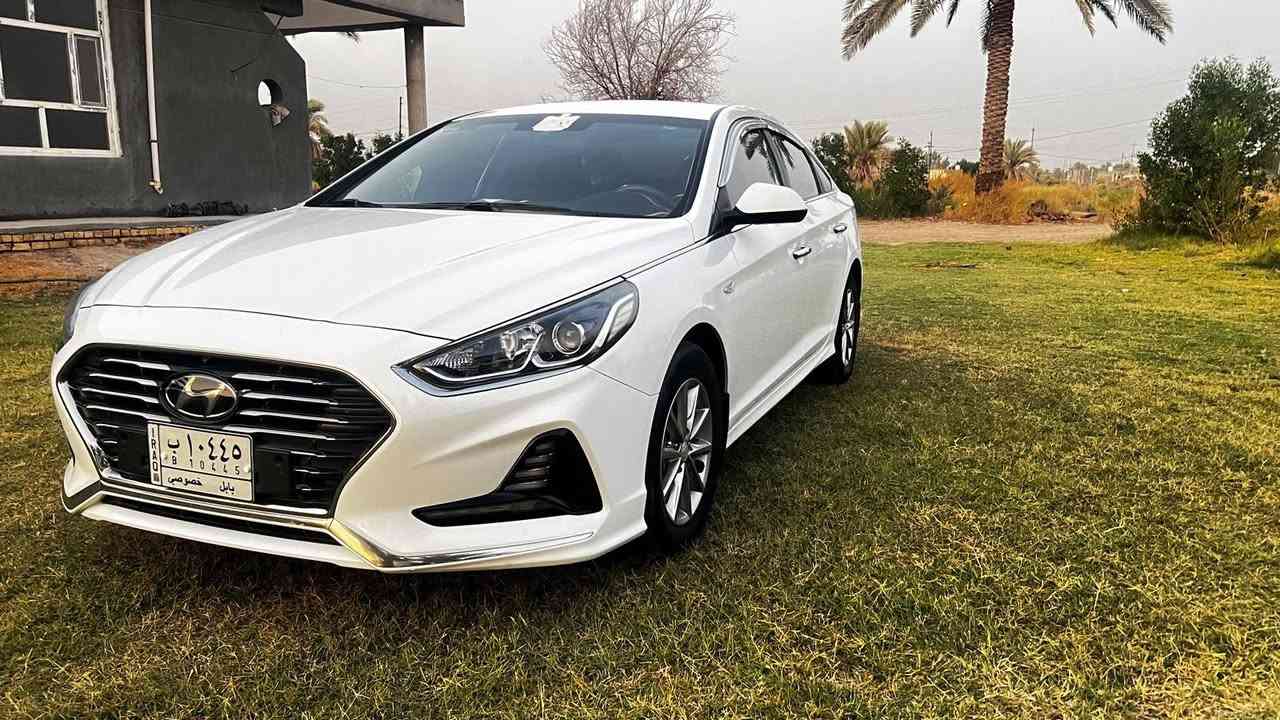 سلام عليكم سوناتا مديل 2020مكينه 2000دوش سيارة جديدة كلش بجم كبس بيه بس دور الجاملغ الخلفي كشن كهرباء وتبريد وتدفئة مري شفط كامره شاشه كشن جلد اهواي بيه شغلات حلوه مكاني حله السعر 133وبيه شي جداً بسيط *********** حلة, بابل
