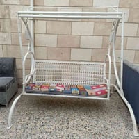 مرجوحه • حديد
