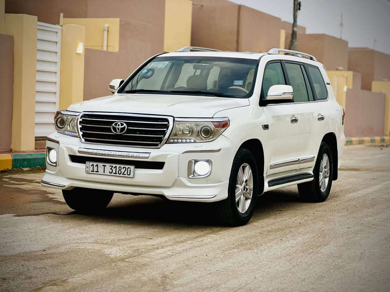 لاندكروز بريمي • ٢٠٠٩ • مجددة ل ٢٠٣١