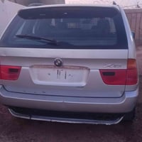 x5  موديل 2002رقم كركوك مكينة 44 بانزين مكفولة من الضربه والصبغ تحويل ...