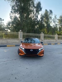 نيسان سنترا • فول مواصفات • نظيف