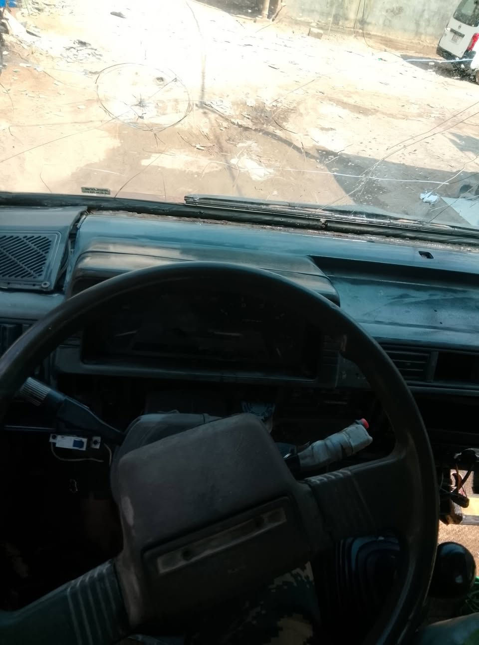 بصره • كير ومكينه • نضيفه