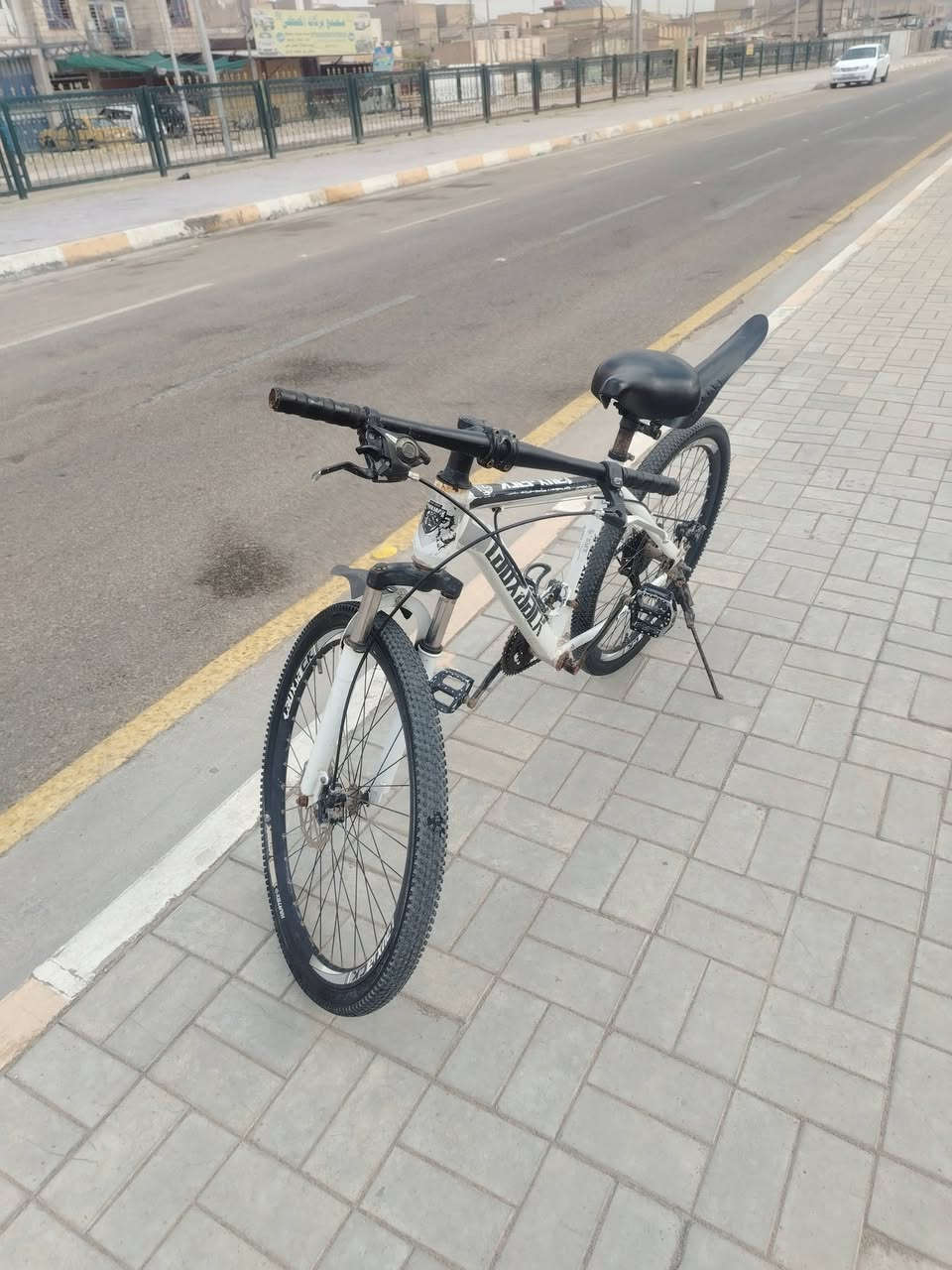 العلوان كربلاء حي العامل
بس التاير فاش البايسكل كلشي ماب السعر 100قفل التواصل 7883185491
