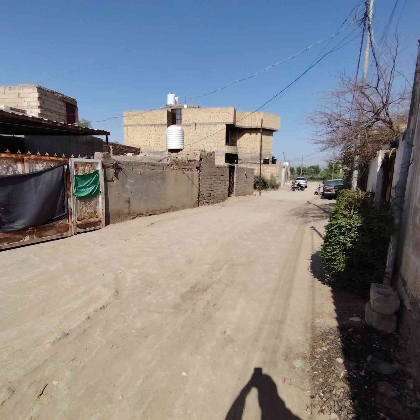 حياكم الله  فرصة للباحثين عن السكن والاستقرار بيت للبيع الناصرية مدخل حي السبل النزلة الاولة قريب جدا على التبليط 
كامل الخدمات ماء كهرباء ومجاري الحلو بهذا البيت انتي مشتري الجار قبل الدار 
السعر 38(اخو البلاش+++)وبيه مجال أن شاء الله
المساحة 160متر +فضلة 50 متر مربعه
للاستفسار راسل الصفحة او حساب الواتساب ***********
ونحن في خدمتك
