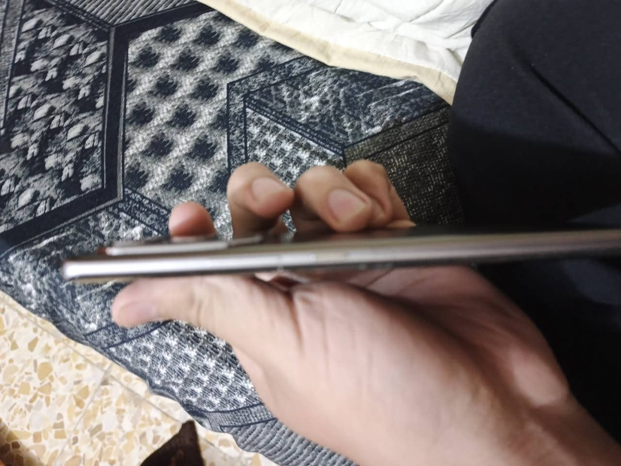 للبيع: جهاز انفنكس نوت 50 اس 5 جي
المساحة: 256 جيجابايت  
​الرام: 8 جيجابايت  
​الشبكة: 5G  
​الحالة: [جهاز شاهد الله ما بي شي بس ضرف مريض عندي و جاي ابيعه و كامل ملحقات شاحنه سماعات كارتون موجوده ]
​السعر: [275 وبي مجال حك جيه ]
​📍 الموقع: قرب مستشفى لبناني في حي سياسيين 
📞 للتواصل: [***********]
