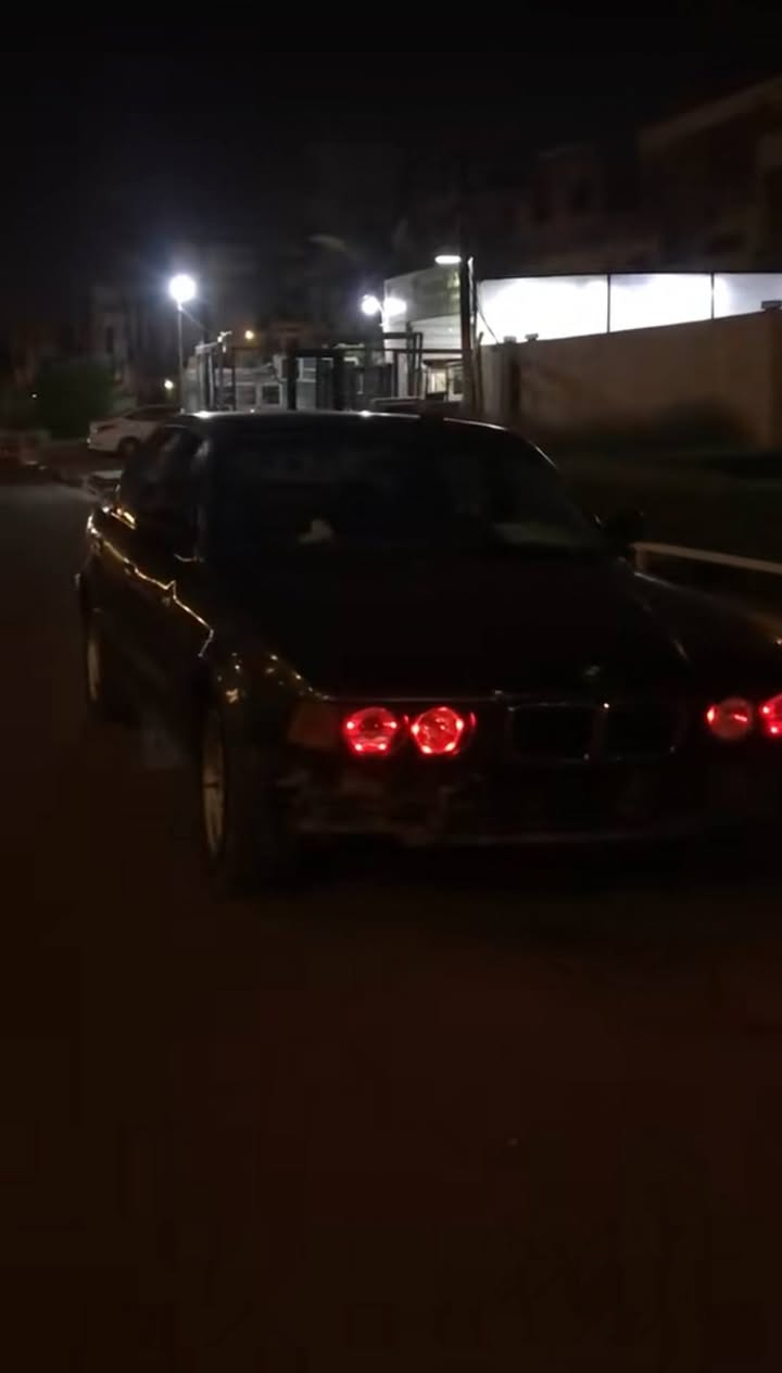 السلام عليكم BMW 735 رقم ديالى مشروع وطني تحويل ثاني يوم
سيارة يحتلجلها صبغ وبيها تبخير وعندي نص مكينة جديدة بعدني مشادها تاخذها وياها تدفئة تبريد كله شغال كيرها يخبل
مشروع وطني السيارة غرامات ماعليها مصفرة مكاني بغداد 
للمراوس شعندك نزل 
متواجد خاص ووتساب
***********

نص مكتوب في الصور:
- 6_ns8
