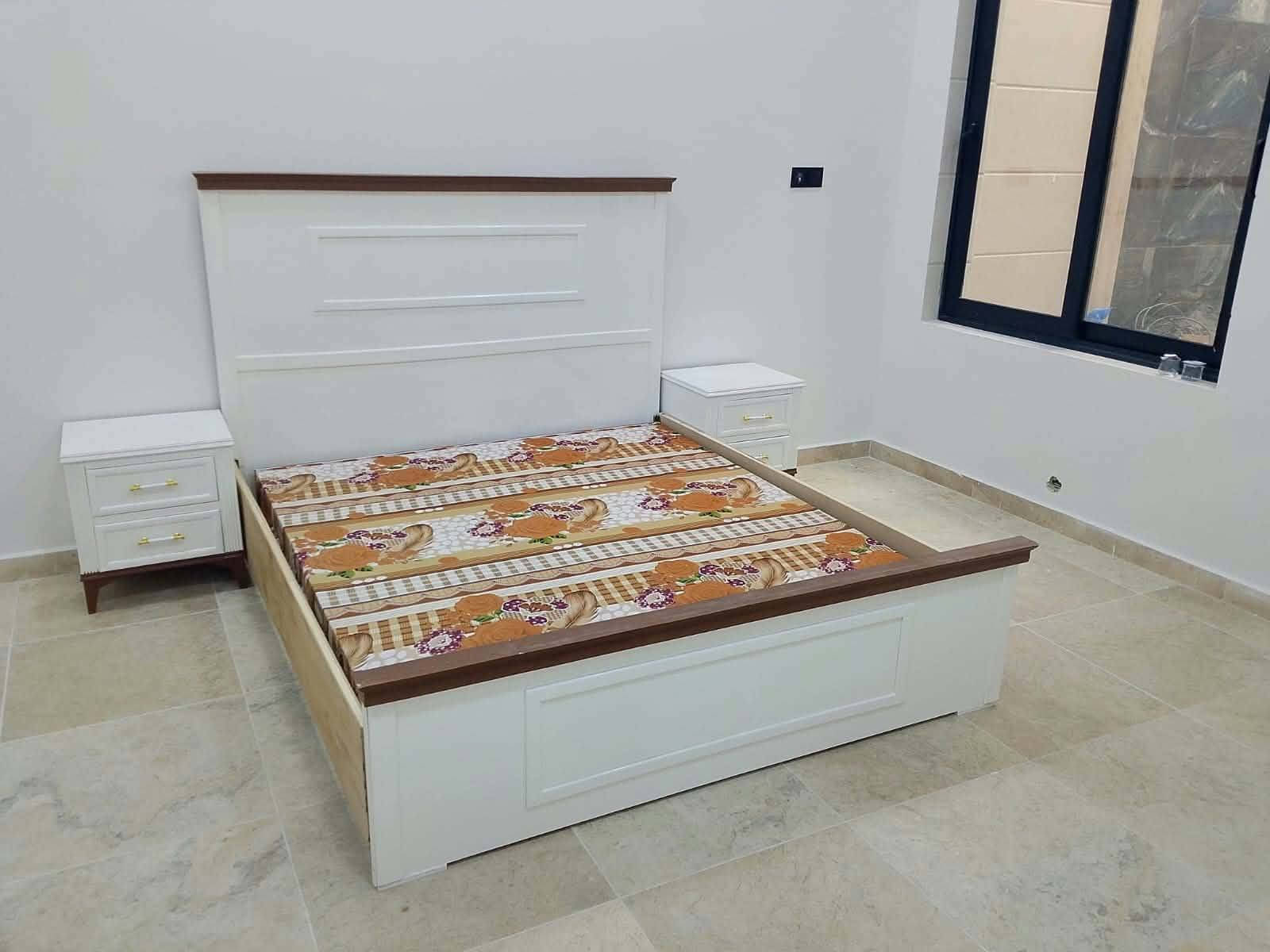 كناتير وبوفيات للبيع عل خاص وتوصيل مجاني

