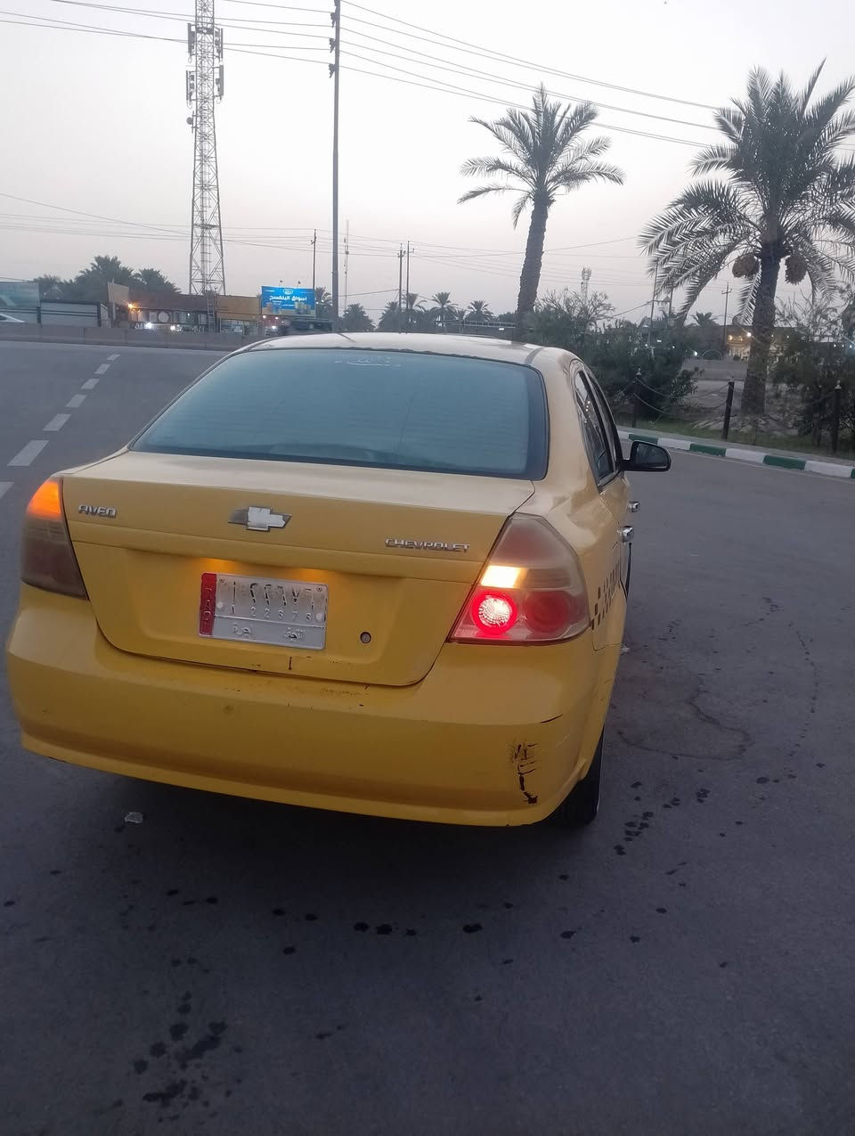 سلام عليكم. سياره افيو للبيع موديل 9 خليجي تبريد كير مكينه وحداده مكفولات السياره  تخم تاير و ويل جدد السياره بيه ضربه بلجاملغ الخلفي ومصلح  السعر 45. وبيه مجال للتواصل ***********

