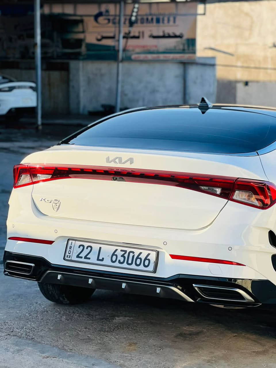 ‏ تحيه طيبه السلام عليكم ورحمة
كيا كي فايف (k5) 2022

الموديل 2022(خليجي ) .
المحرك : 2.000 . 4سلندر/
العداد70الف 

 المواصفات
فتحة سقف(بانوراما)
دخول ذكي(بصمة) +تشغيل عن بعد
شاشة اصلية +كاميرا +حساسات
المصابيح الامامية زنون+LED
المصابيح الخلفية LED
مقاعد تدفئة تبريد
مقاعد جلد+كهرباء
سايد بريك بصمة
اوتو هولد
محدد سرعة
فول تحكم ستيرن
درايف مود
مري كهرباء
 المواصفات المعروفه خليجي
رقم اربيل جديد تحويل ثاني يوم
‏السعر  خاص
اي اسفستار رقم صاحب السياره
***********
