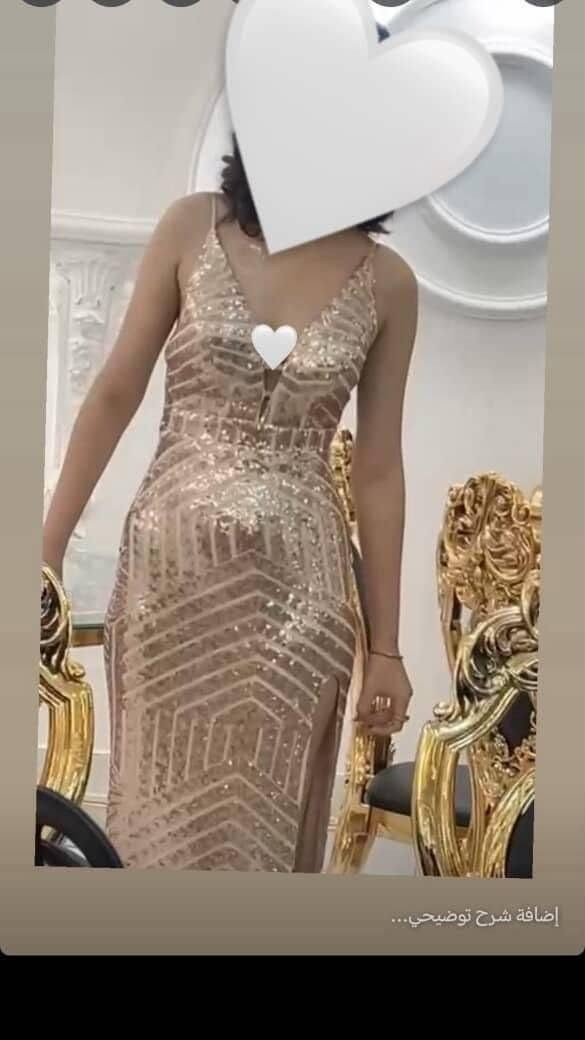مرحبا عندي هذني فساتين لبيع كلهم ب ٢٥٠ أنطي
نضيفات كلش كلش
لبسته مره وحده
الي تحب بنات تراسلني واتساب ***********.
