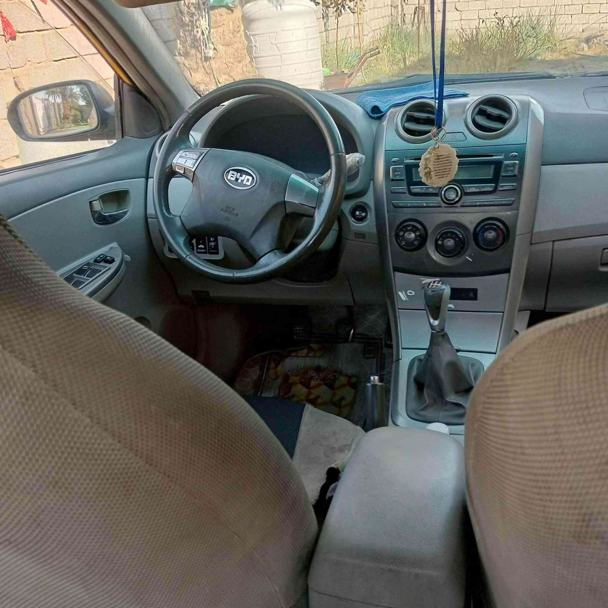 سلام عليكم للبيع BYDسياره خير من الله امانه لله مرزوقه سياره موديل ٢٠١٣كير عادي
السياره معروفه مواصفاتها تحكم ستيرن تحكم كشنات

تدفئه تبريد سياره خير من لله حداديه زينه مكفوله  حادثها جاملغ خلفي

فقط بيها خياسات مصلحهن ومجهزه السياره للاخير ناقصها بس صبغ الهلاليات وبوليش 

ومراح تعبك اذا اخذتها اكفلك هالشي 

سياره حتدثها جاملغ امامي وبيها رصعات خفيفات 

كير محرك تدفئه تبريد كفاله اكفلك هيئه غرامات مصفره 

رقم انكليزي تحويل ثاني يوم باسمي   عنواني بغداد 

السعر٤١وبيها مجال

للاستفسار: ‭***********‬
