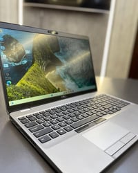 Dell Latitude 3550 • i5 الجيل العاشر • كرت خارجي 2GB