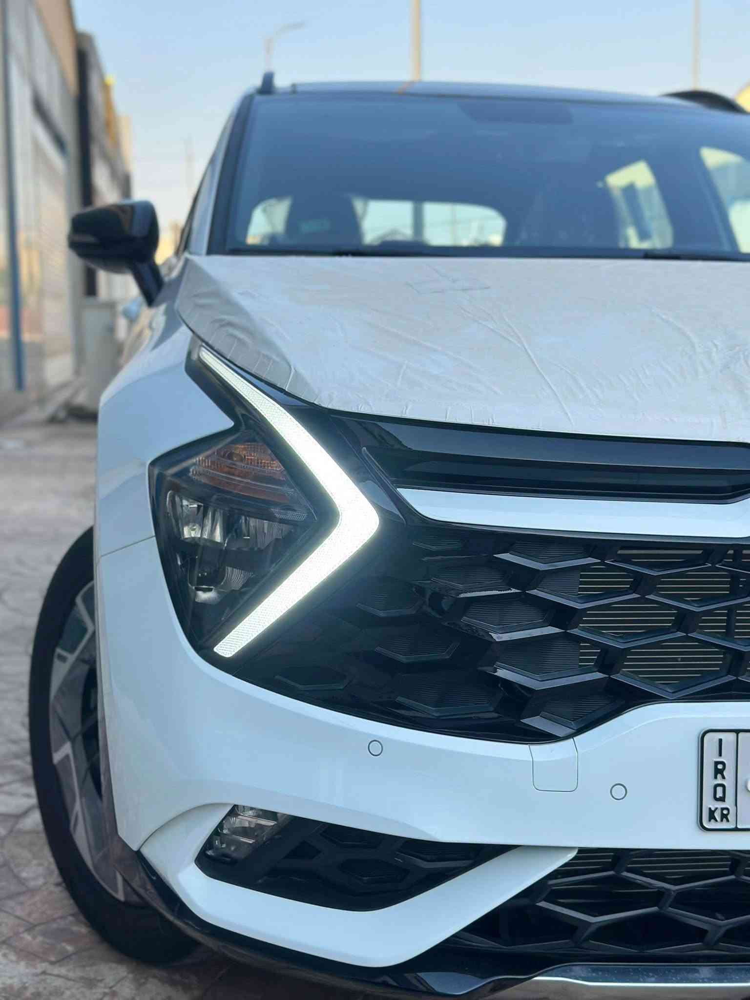 السلام عليكم
سبورتج ٢٠٢٥ زيرو ضمان ٥ سنوات أو ١٠٠ ألف كيلو متر

جيتي لاين فول الفول ١/١ مرقم أربيل وزيرو 

مختمه جيتي لاين 

كشنات جلد وكنتاره 

دبل كشن كهرباء 

رادار امامي خلفي 

حساس امامي خلفي 

كأمره خلفيه 

شاشه منتصل 

كشنات تدفه تبريد 

الباب الخلفي كهرباء 

اريل نفكيشن 

تبريد بيانو 

مرايات بلاك 

محرك ٢٠٠٠ دوش 

بصمه تشغيل 

تشغيل عن بعد 

ثماره بنرامه 

بكلايت لد 

لايت لد 

لايت زنون 

ويل حجم ١٩ 

رقم أربيل تحويل وكاله مجاا 

مكان السياره بغداد فلكت البحيره مقابل وزاره النقل 

السياره زيرو صفر كيلو متر يعني كفاله من كلشي 

سعرهه ٢٥٧ وبيهه مجال قليل 

الانتصال 

***********

***********
