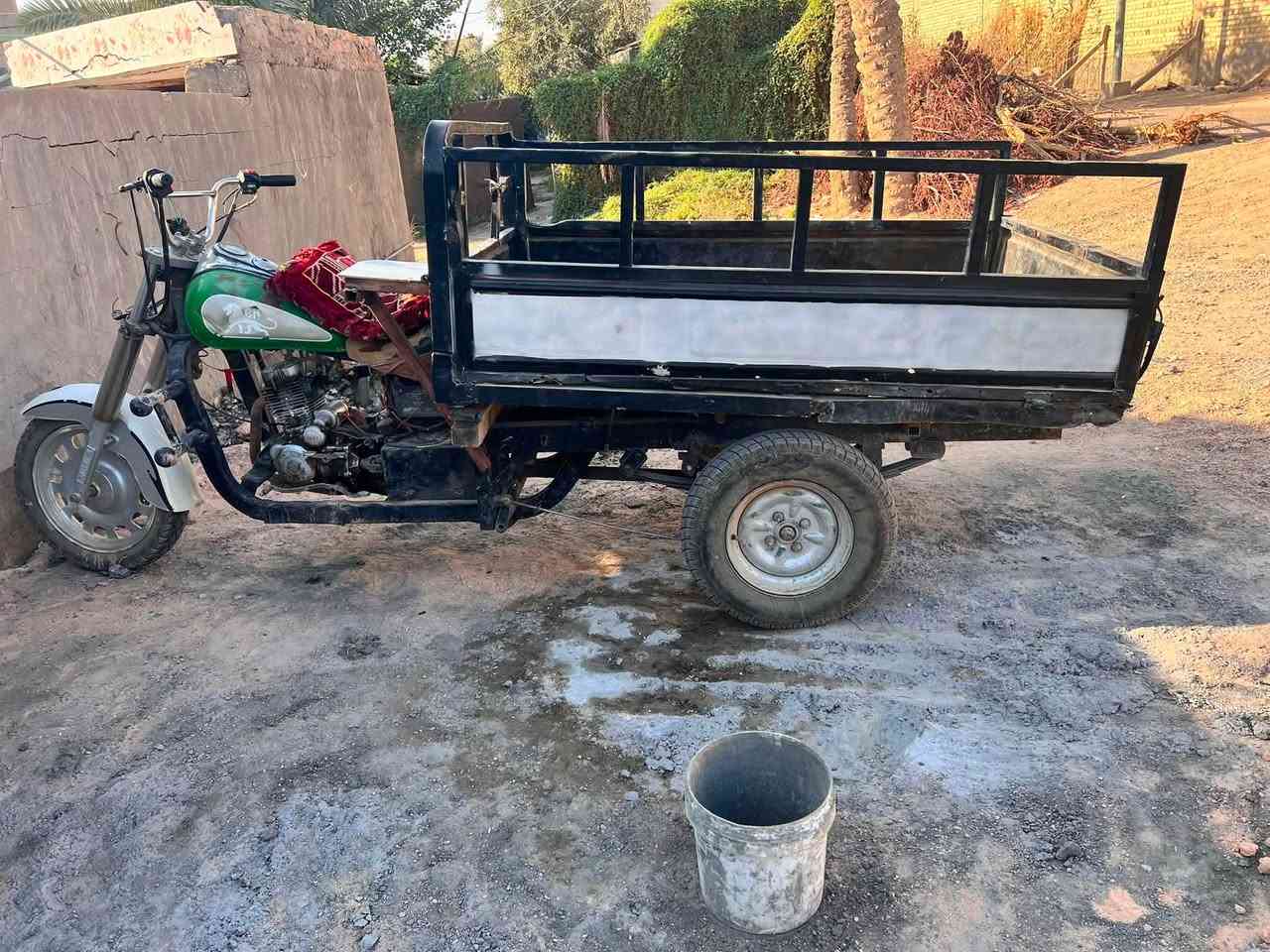 للبيع كلك
السعر ٥٧٥ وبيه مجال 

رقم الهاتف 
***********
