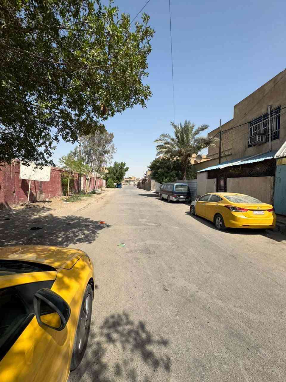 نص قطعه للبيع في قطاع 15
قريب على الشارع الداخل وشارع الفلاح
يمه مدرسة بتدائية ومتوسطة وعدادية
المساحة 72 ركن مربع مسلح طابقين
الاستفسار على هذا الرقم ***********
