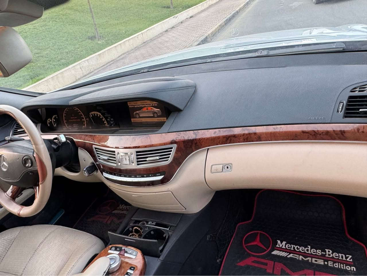 بۆ فرۆشتن 

marcedez S550

سەیارەکە ساخە

بەشەرتی گێڕو مەکینە 

تەقەو ڕەقە بەشەرت 

فول فولە سەیارەکە 

چوار تایەو ویلی لیکۆ لەژێرە 

سلایت 
کوشن جڵد 
ویلی مایباخ 

سۆنەرەکەی دانراوە 

موشتەری تەلەفون بکە لەخزمەتام 

*********** السليمانية, العراق
