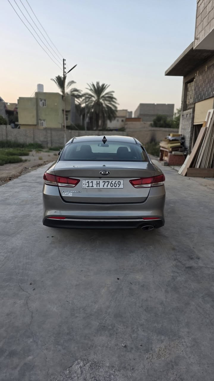 كيا اوبتما موديل ٢٠١٦ وارد امريكي 

محرك ٢٤٠٠.... Gdi 

السيارة ماشية ٧٩٠٠٠mi حقيقي

رقمها بغداد والسنوية باسمي وتحويل ثاني يوم 

صورة الضرر الاول موجودة من ضمن الصور  + صبغ

 بدون دواخل 

سيارة مابيها نقص كاملة من كلشي

السعر ١٢٥ ورقة وبيها مجال 

باقي التفاصيل الاتصال بهذا الرقم *********** 

العنوان : ديالى _بعقوبة
