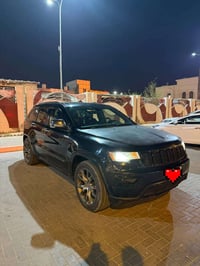 جراند شيروكي • ٢٠١٧ • ١٢٥ الف ميل