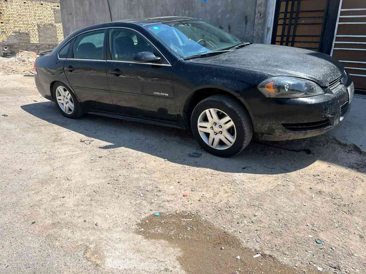للبيع سيارة شوفرليت امبالا موديل 2013 فول موصفات للخير نقص مابية مكفولة من الضربة وصبغ فقط باب ورة السايق صبغ رقمي *********** سعرة ب80 وبية مجال مكاني بصرة
