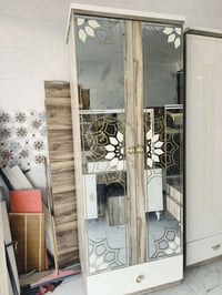 غرفه تركيه • ١٠ قطع • نظافة ٩٥%