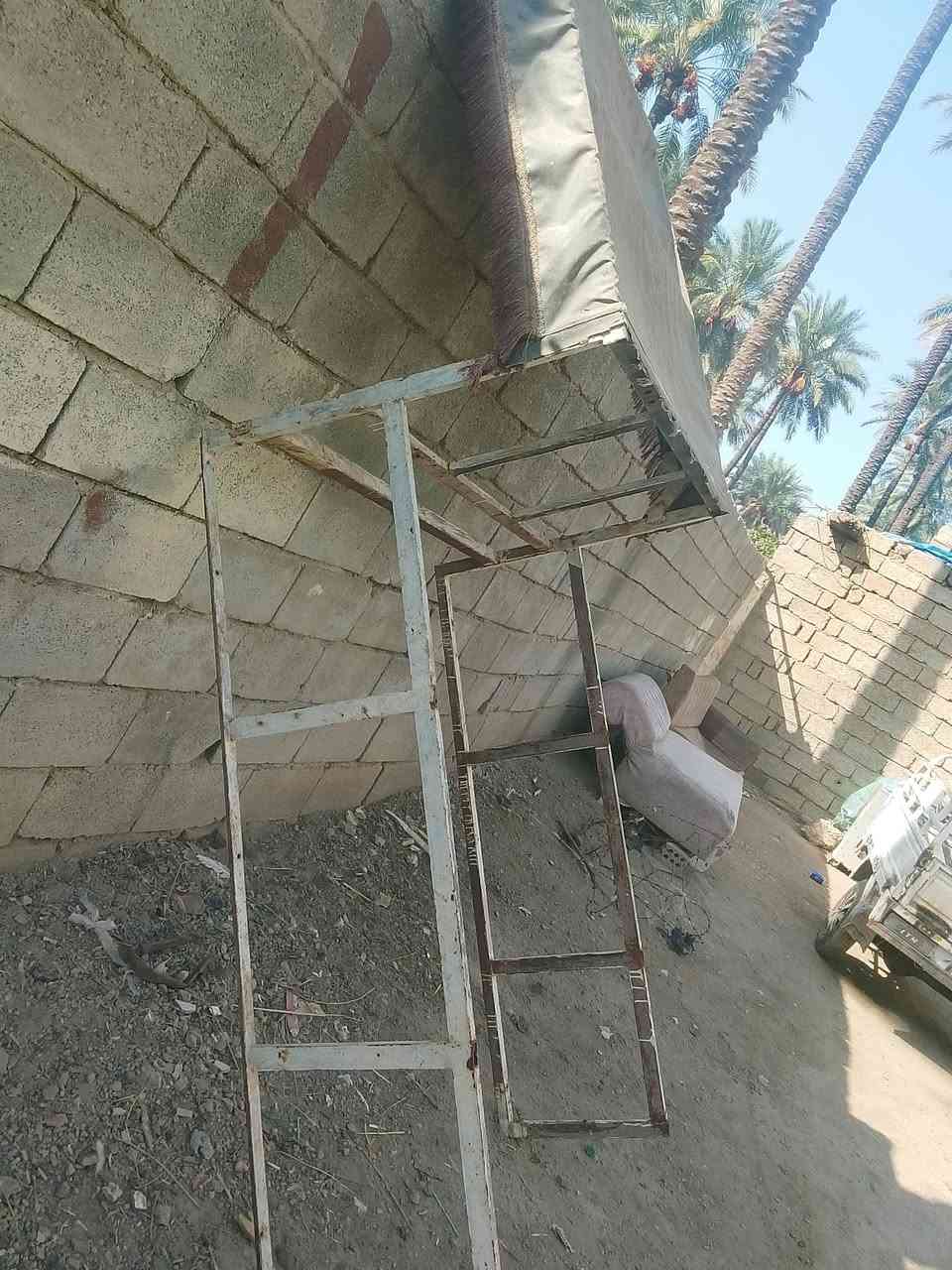 حجر ستوته للبيع سعر 75 وبي مجال قليل ***********
