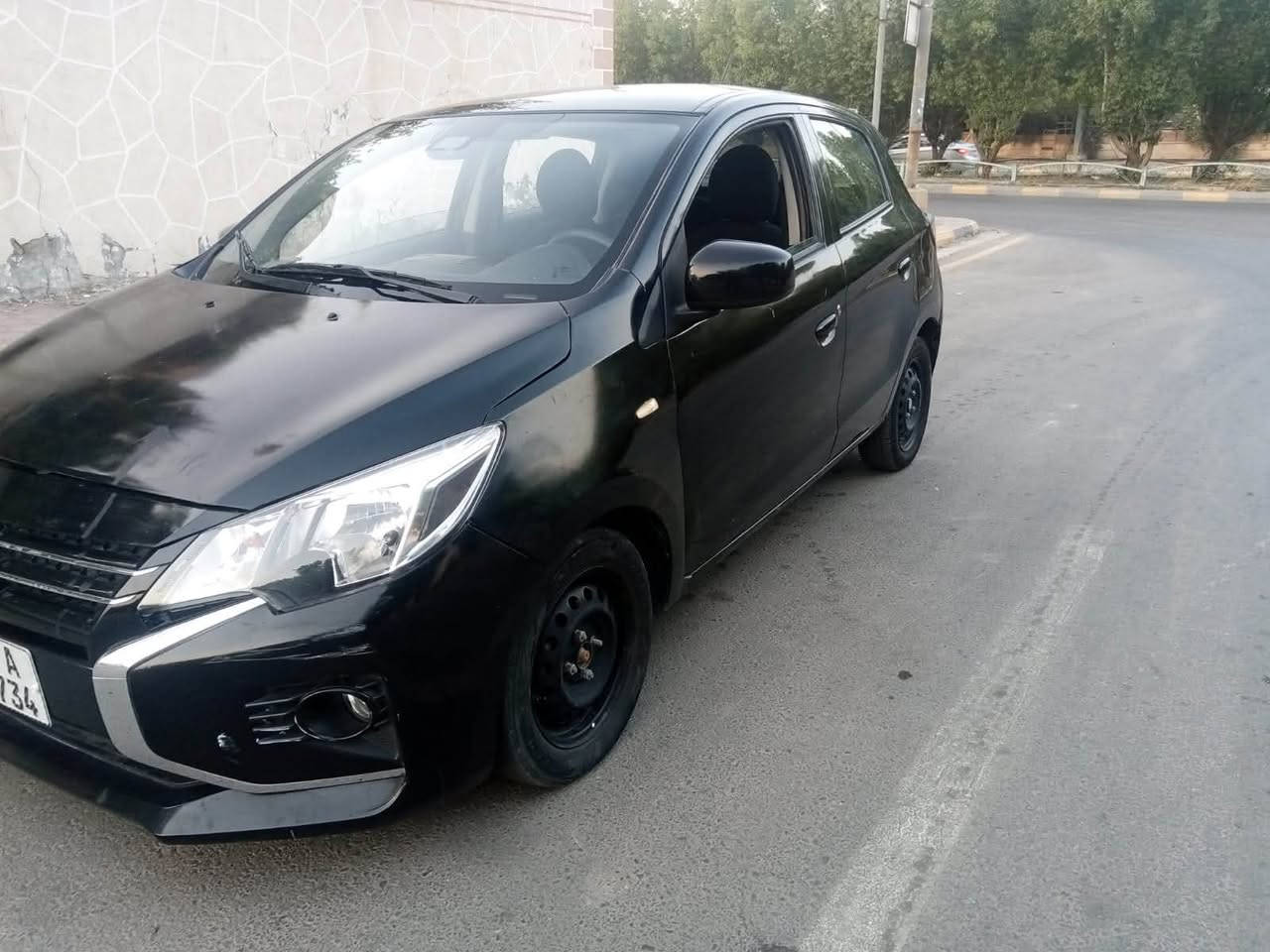 السلام عليكم 
ميتسوبيشي ميراج G4
2023 رقم واسط معوقين 
حادث جاملغ  وبنيد فقط 
ماشية 26 الف 
العنوان واسط الكوت منطقة السلام
للاستفسار (‭***********‬)
