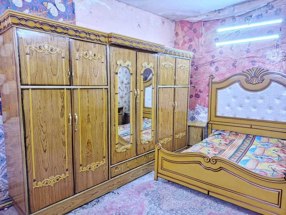 ‎غرفه اخشاب ست ابواب ملحق للبيع ***********السعر 550صاج خشب عراقي موديل حديث زان العنوان بغداد وكو تو‎ بغداد, العراق
