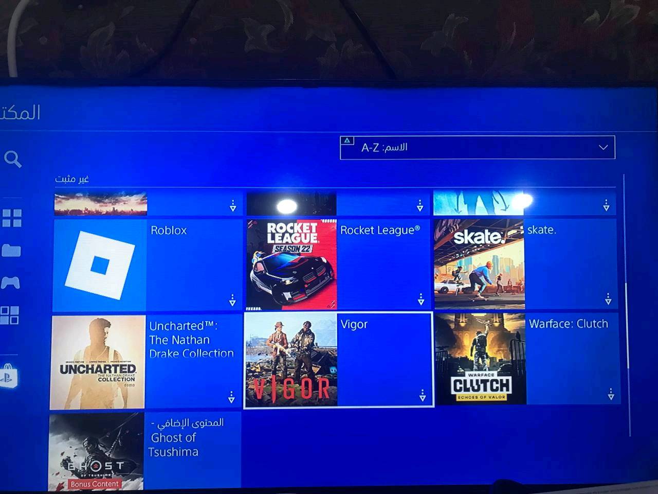 السلام عليكم بلي 4 سلم اون لاين لوك ستيكر تحديث 13:50 وياه قرصينfc24 و gta 5 وبي 35 لعبه او اكثر داخل الجهاز عنواني بغداد الزعفرانيه *********** واتساب
