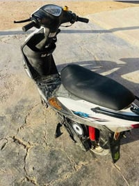 دراجه ماكس عدله شوفه عينك الدراجه مكفوله الدراجه مابيها اي نقص الدراجه...