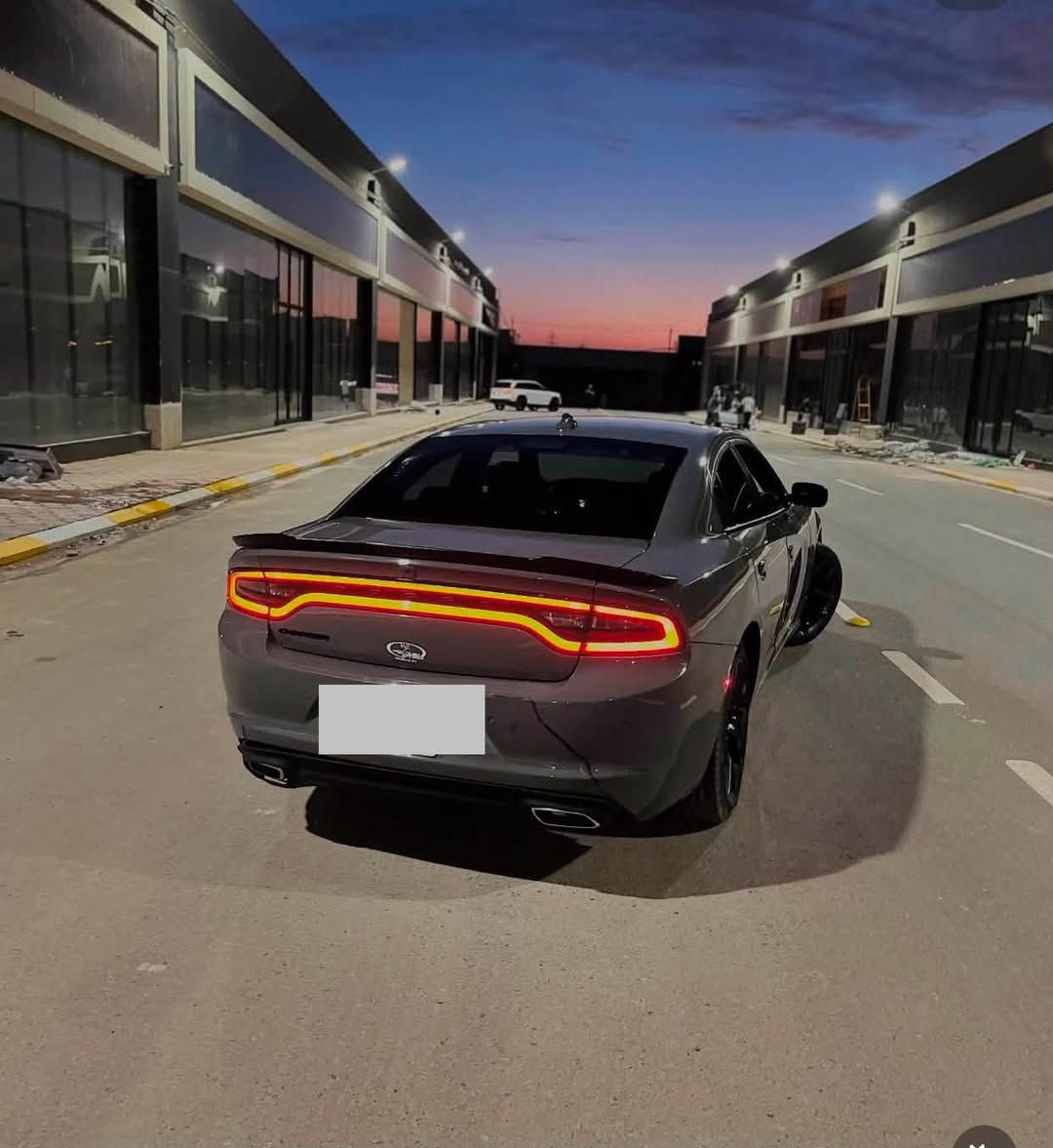 بسم الله الرحمن الرحيم
🚘🔥 للبيع فقط | Dodge Charger SXT

موديل 2023 – Last Call

🩶 اللون: سمنتي + نانو سيراميك

🔢 العداد: 40 ألف ميل فقط

✨ سيارة نظيفة وعلى إيدي

📍 رقم السيارة: أربيل

🔐 رقم الشاصي (VIN):

2C3CDXBG1PH627529

⭐ المواصفات:

• SXT

• بصمة أبواب وتشغيل

• تشغيل عن بُعد

• شاشة كبيرة

• كرسي كهربائي

• كاميرا 360°

• حساسات خلفية

• سماعات Alpine

• ويل كب 20 بلادي 

🛠️ الحادث:

السيارة بيها ضربة ب الجاملغ الأمامي جهة السائق،

📸 والصورة موجودة ومرفقة بالإعلان للتوضيح.

💰 السعر: 260  قفل

📌 للبيع فقط، لا يوجد مراوس.

📍 السيارة موجودة في الديوانية

📞 للاستفسار:

***********
