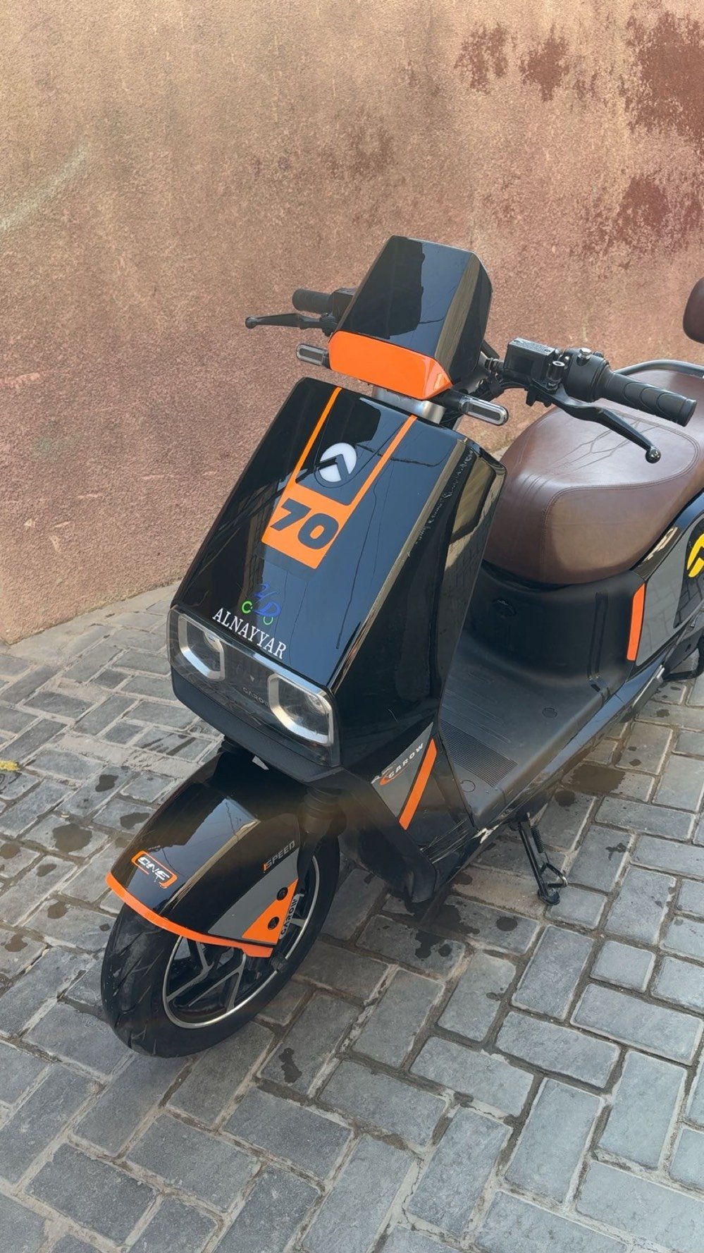 كارو GR70 • ٦ بطاريات • سرعة ٨٠
