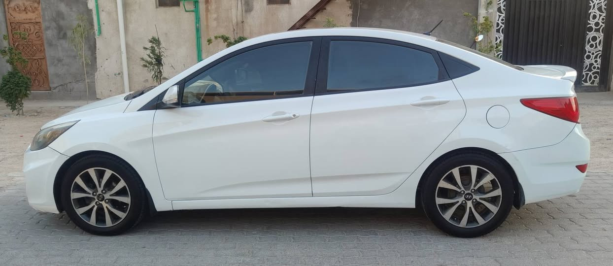 سلام وعليكم سياره اكسنت 2016 خليجي فول مواصفات مكينه 1600 سياره كفاله عامه رقم بصره ب اسمي العنوان البصره رقم الهاتف *********** البصرة, العراق

