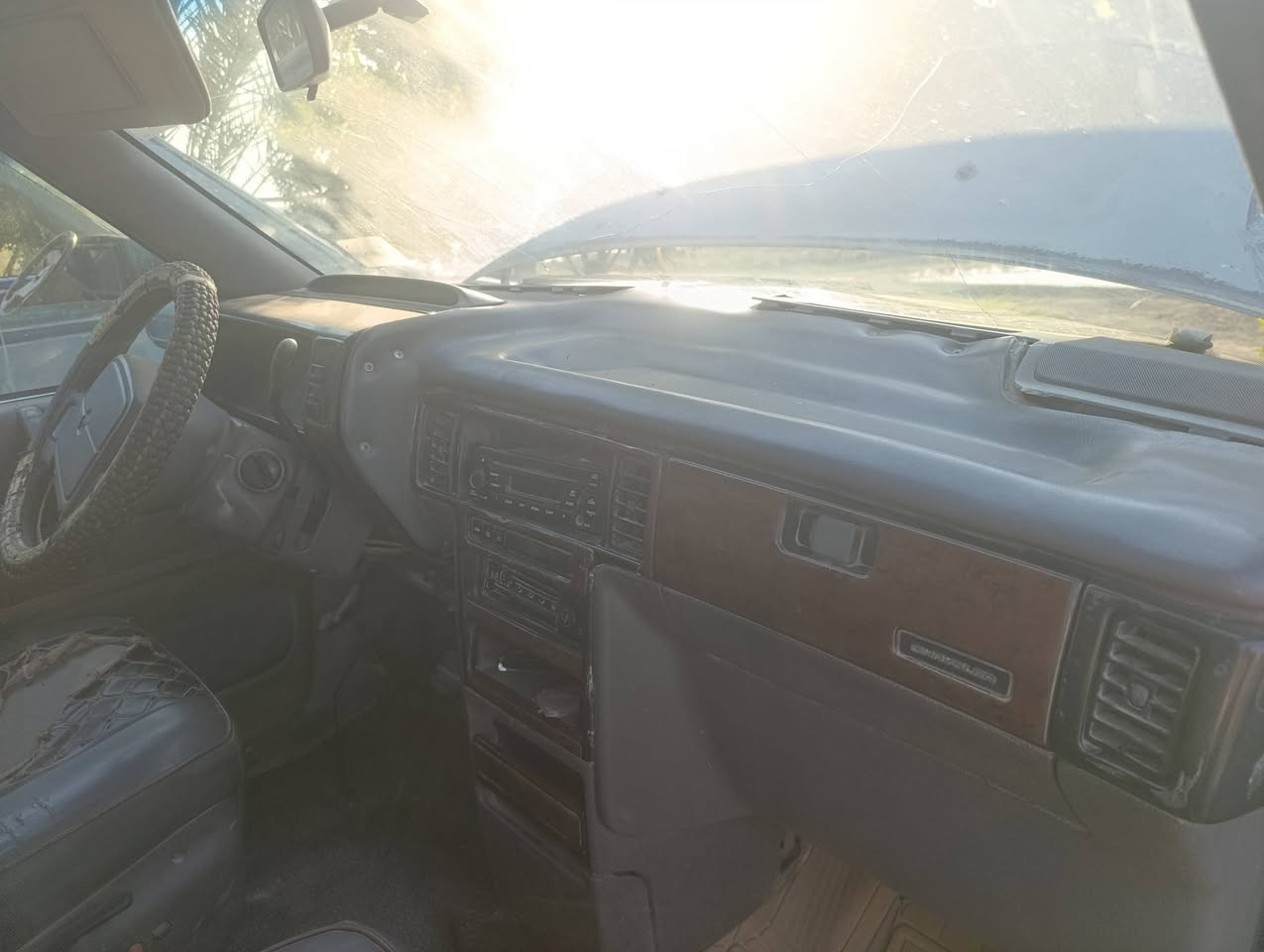 دوج كرايسلر ٧ راكب مديل 92 رقم ديالى  انكليزي تحويل ثاني يوم كير ومكينة بلاد 3300  حداديه جديده كهربائيات عامه شغاله كشنات سياحي سياقتها ناعمه مال بيت سعرها جدا مناسب للمشتري 30 اوبيها مجال 

العنوان ديالى جلولاء 

***********
